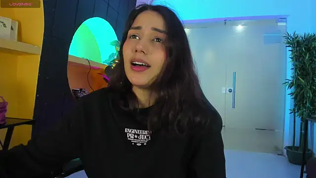 LucianaCarter online show from 11, 3, 2025