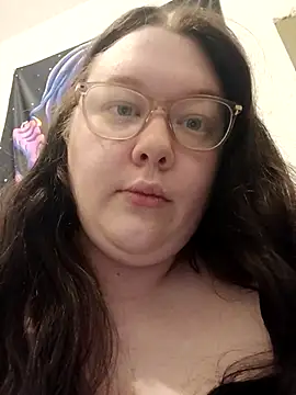 Sexycurvyemilyy online show from 10, 2, 2026