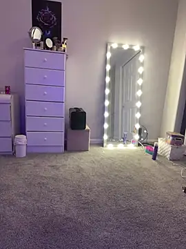 DominiqueX0 online show from 18, 3, 2025