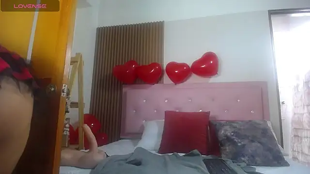 victoria  milf  online show from 19, 2, 2025