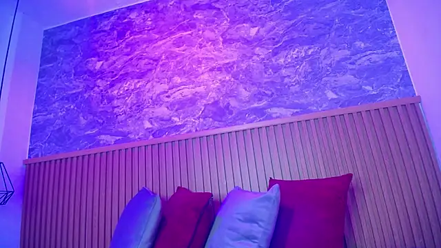 victoria  milf  online show from 13, 9, 2025