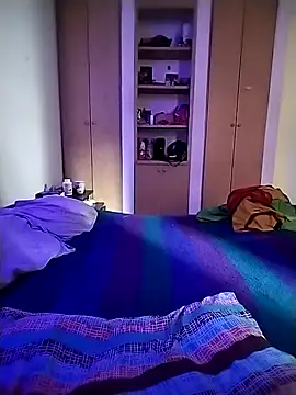 LissaThompsom online show from 12, 9, 2025