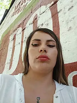 Snapshot of Misscata1106 chatting on 10, 7, 2026 Misscata1106 online show from 10, 7, 2026