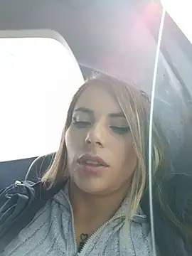 Snapshot of Misscata1106 chatting on 24, 7, 2026 Misscata1106 online show from 24, 7, 2026