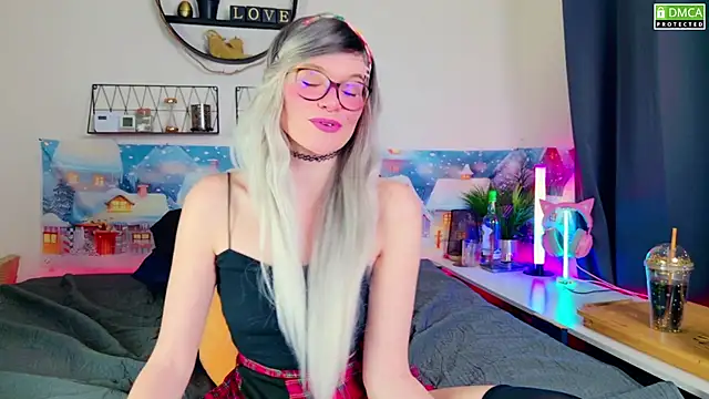 Snapshot of Kittychatte chatting on 30, 12, 2024 Kittychatte online show from 30, 12, 2024