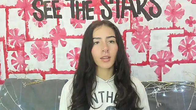 Mhelanny2 online show from 10, 2, 2025