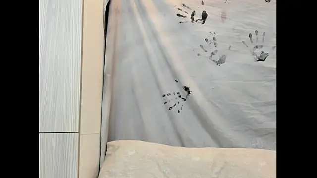 Mhelanny2 online show from 26, 10, 2025