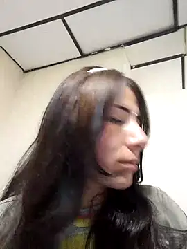 Snapshot of Mhelanny2 chatting on 10, 5, 2026 Mhelanny2 online show from 10, 5, 2026