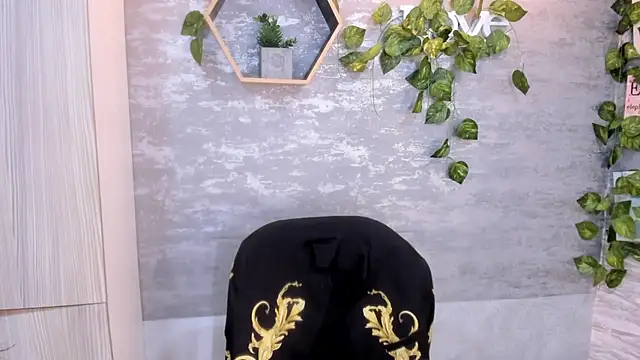 Snapshot of Mhelanny2 chatting on 11, 5, 2026 Mhelanny2 online show from 11, 5, 2026