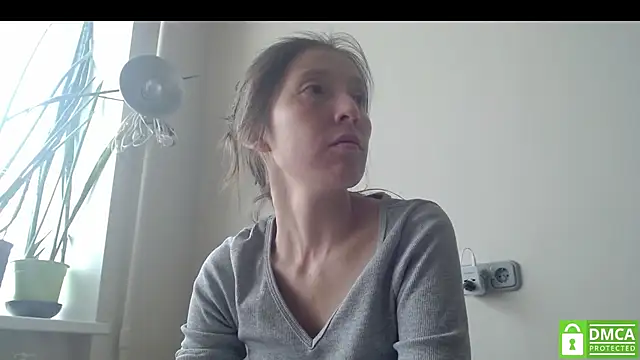 Sophi Cute online show from 20, 9, 2025