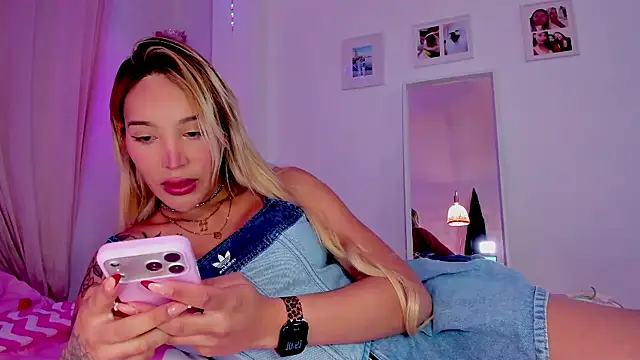  viioletweekend  online show from 15, 1, 2026