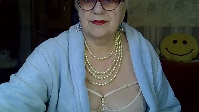 SweetCherry27 online show from 8, 4, 2026