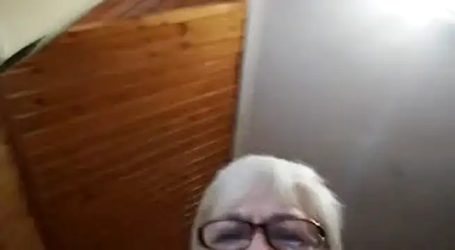 Snapshot of SweetCherry27 chatting on 24, 6, 2026 SweetCherry27 online show from 24, 6, 2026