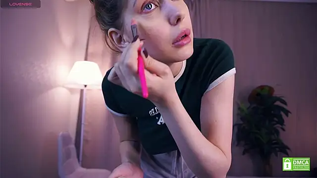 Snapshot of SofyBruno chatting on 15, 10, 2025 SofyBruno online show from 15, 10, 2025