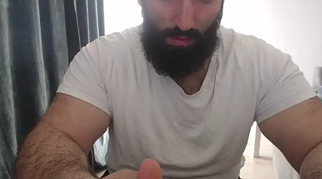 hugemachohandsome online show from 8, 3, 2025