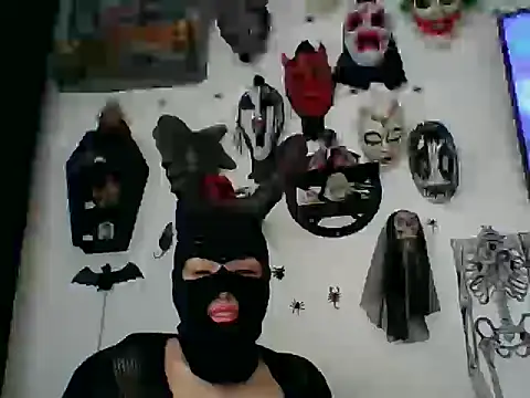 FeticheMacabre online show from 1, 11, 2025