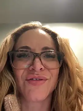 Snapshot of MessyNastyQueen chatting on 16, 12, 2024 MessyNastyQueen online show from 16, 12, 2024