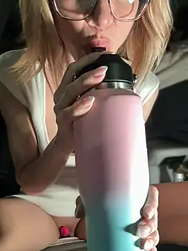 Snapshot of MessyNastyQueen chatting on 2, 2, 2025 MessyNastyQueen online show from 2, 2, 2025