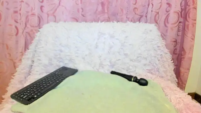 iisabella gonzalez online show from 6, 10, 2025