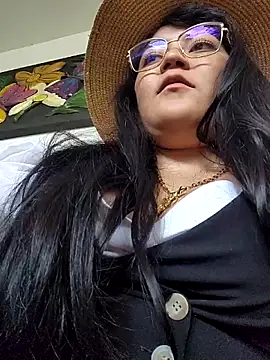 Sakura 0505 online show from 7, 3, 2026