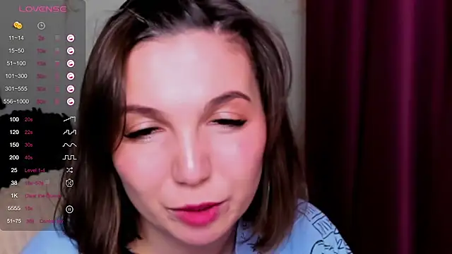 KindHazelHere  online show from 3, 3, 2025