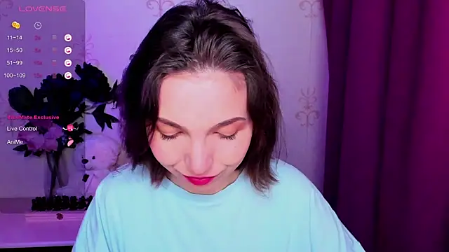 KindHazelHere  online show from 26, 2, 2026