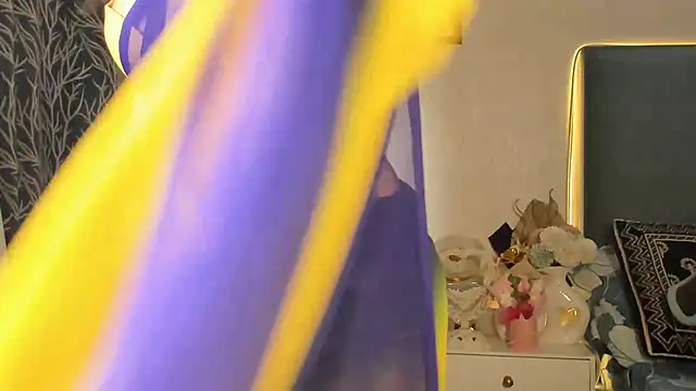 Divyani online show from 10, 4, 2026