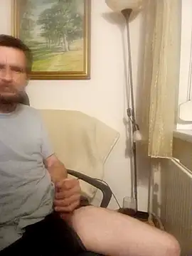 Aliaspitmen83 online show from 21, 7, 2026