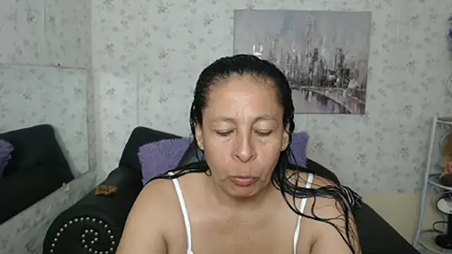 mature martina online show from 26, 6, 2026