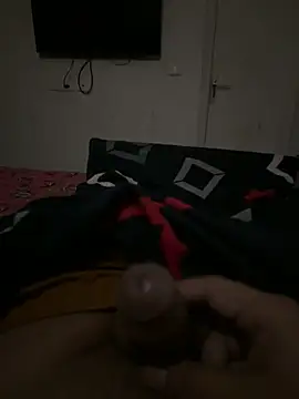 Snapshot of yourheroforfun chatting on 3, 2, 2025 yourheroforfun online show from 3, 2, 2025