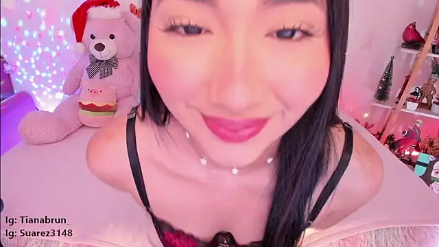 Zara uwu  online show from 6, 1, 2025