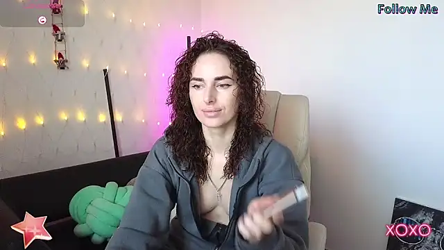 Snapshot of xx_adrihanna_xx chatting on 7, 2, 2025 xx adrihanna xx online show from 7, 2, 2025