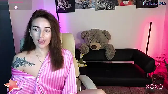 Snapshot of xx_adrihanna_xx chatting on 11, 2, 2025 xx adrihanna xx online show from 11, 2, 2025