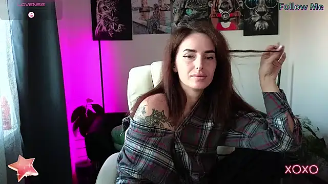 Snapshot of xx_adrihanna_xx chatting on 12, 2, 2025 xx adrihanna xx online show from 12, 2, 2025