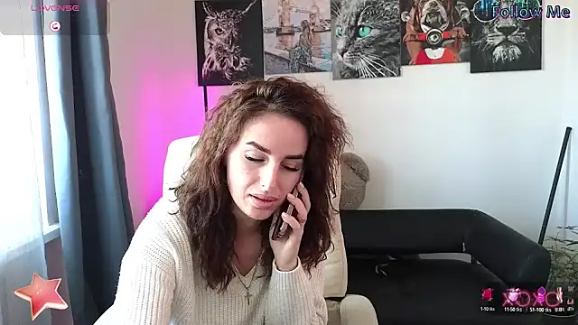 Snapshot of xx_adrihanna_xx chatting on 18, 2, 2025 xx adrihanna xx online show from 18, 2, 2025