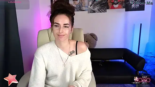 Snapshot of xx_adrihanna_xx chatting on 18, 2, 2025 xx adrihanna xx online show from 18, 2, 2025