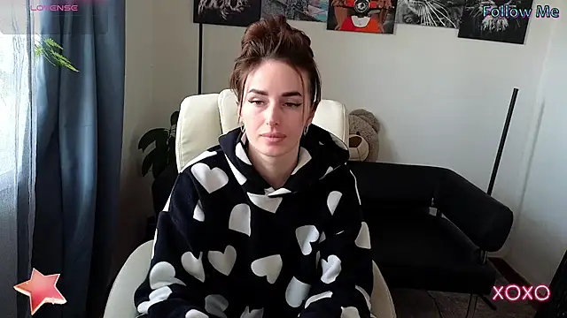 Snapshot of xx_adrihanna_xx chatting on 15, 3, 2025 xx adrihanna xx online show from 15, 3, 2025