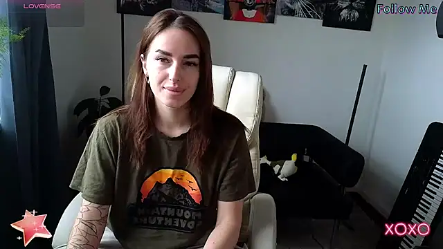 Snapshot of xx_adrihanna_xx chatting on 17, 3, 2025 xx adrihanna xx online show from 17, 3, 2025