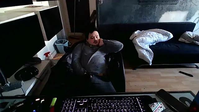 Bebemickey75 online show from 15, 3, 2026