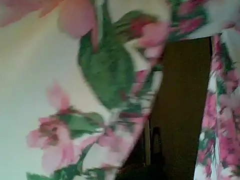 Snapshot of spundarella420 chatting on 18, 12, 2024 spundarella420 online show from 18, 12, 2024