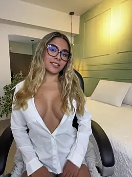 kataliina   online show from 20, 11, 2025