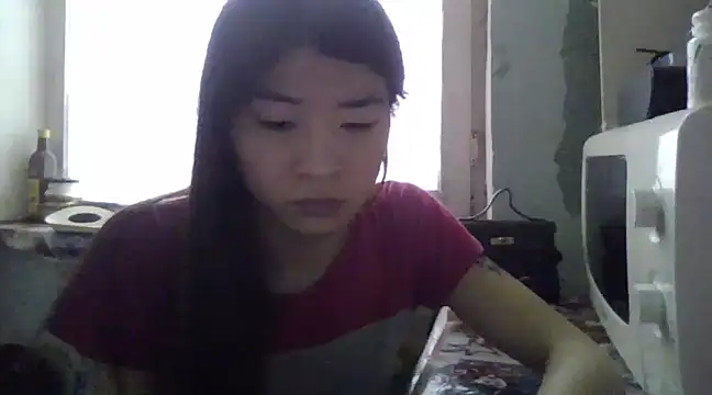 CarlyJoy online show from 18, 2, 2025