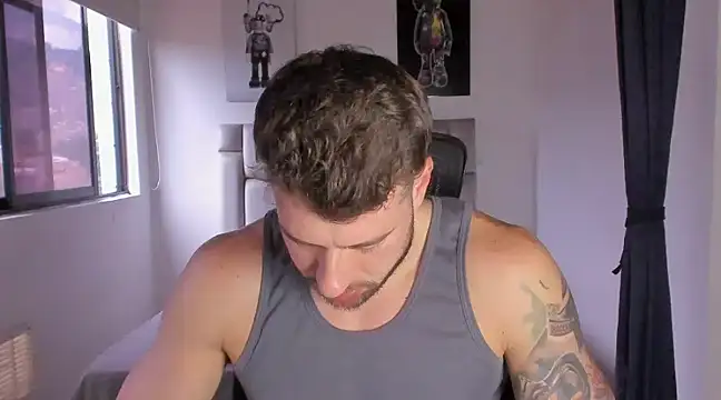 Snapshot of paul_rogerr chatting on 28, 2, 2025 paul rogerr online show from 28, 2, 2025