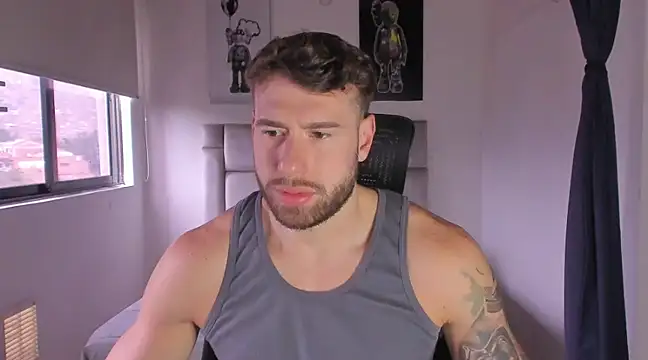 Snapshot of paul_rogerr chatting on 14, 3, 2025 paul rogerr online show from 14, 3, 2025