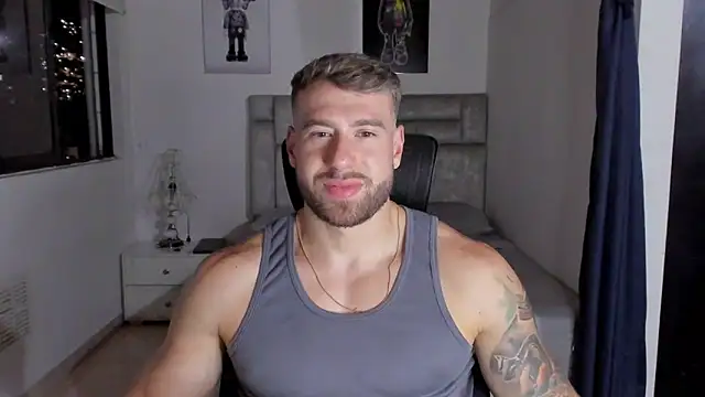 Snapshot of paul_rogerr chatting on 20, 9, 2025 paul rogerr online show from 20, 9, 2025