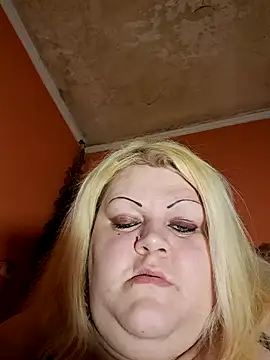 ducicsajsziii online show from 9, 1, 2025