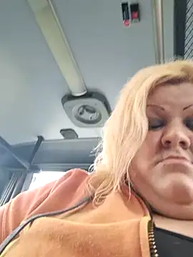 ducicsajsziii online show from 14, 3, 2025