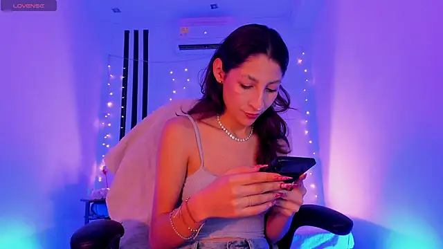 Snapshot of Gorgeous_Team chatting on 20, 2, 2026 Gorgeous Team online show from 20, 2, 2026