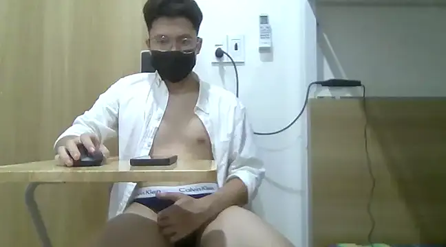 Gwencloudy online show from 9, 12, 2024