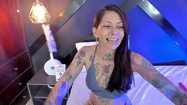 dark gotica online show from 26, 2, 2025